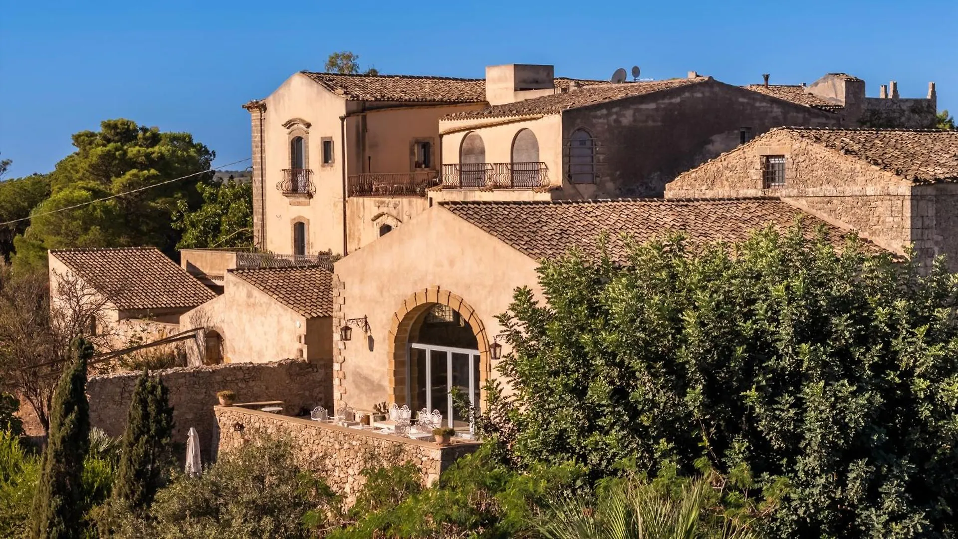 Resort Masseria Costanza Vendicari Noto Italy